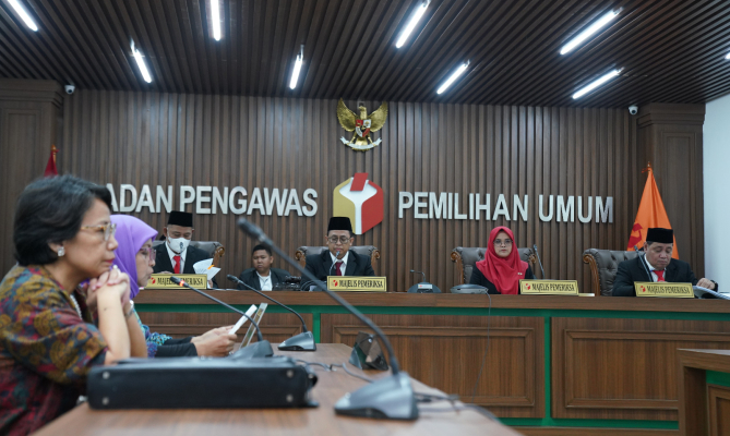 Pelanggaran Administrasi Pemilu